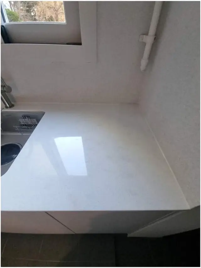 인덕션 매립 자리 만들기 작업 전