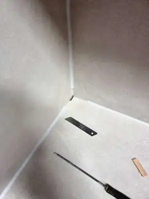 정수기 구멍 복원 작업 과정 3